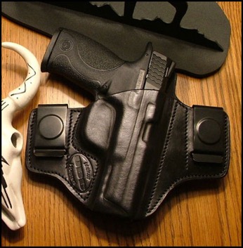 iwb_striker1